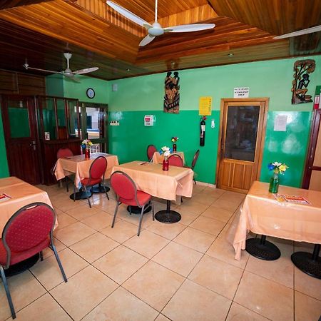 Bombay Hotel Accra Eksteriør bilde