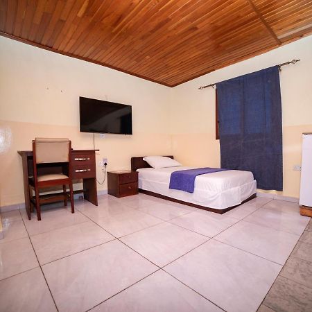 Bombay Hotel Accra Eksteriør bilde