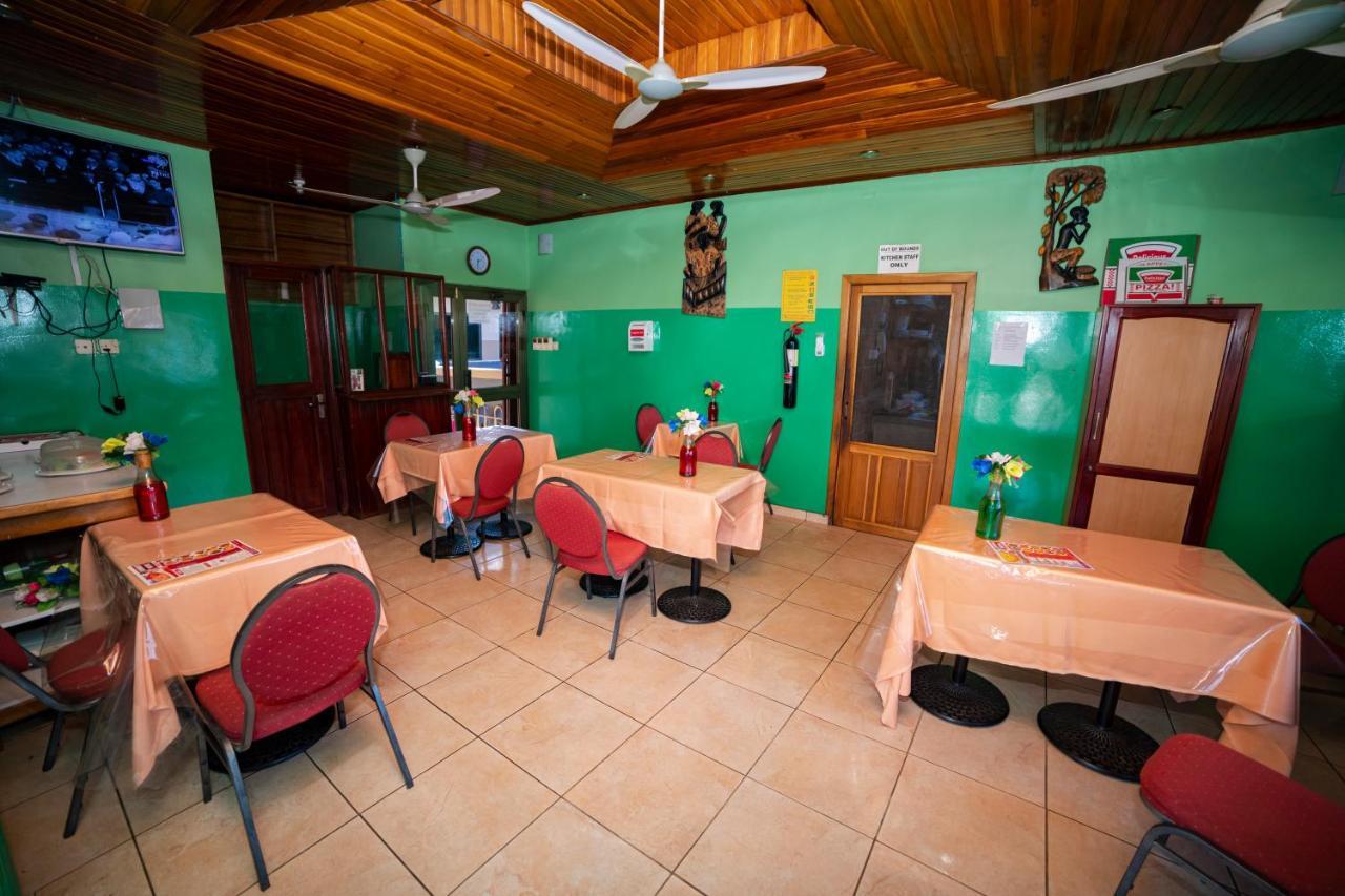 Bombay Hotel Accra Eksteriør bilde