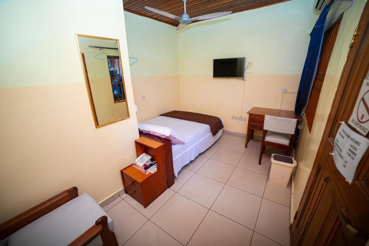 Bombay Hotel Accra Eksteriør bilde